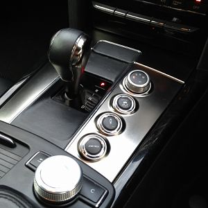 E gate, with the AMG button.
The button instantly places the transmission, suspension and traction control settings where you like them, for example