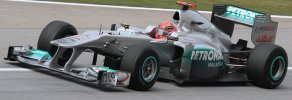 Mercedes W02 Michael Schumacher 2011.jpg