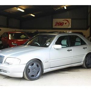 mercedes benz c class saloon c43 4dr auto 202102391 640x480