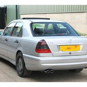 mercedes benz c class saloon c43 4dr auto 202102358 640x480